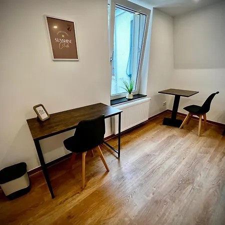 Zi 2 Zentral & Modern Im Herzen Oldenburgs